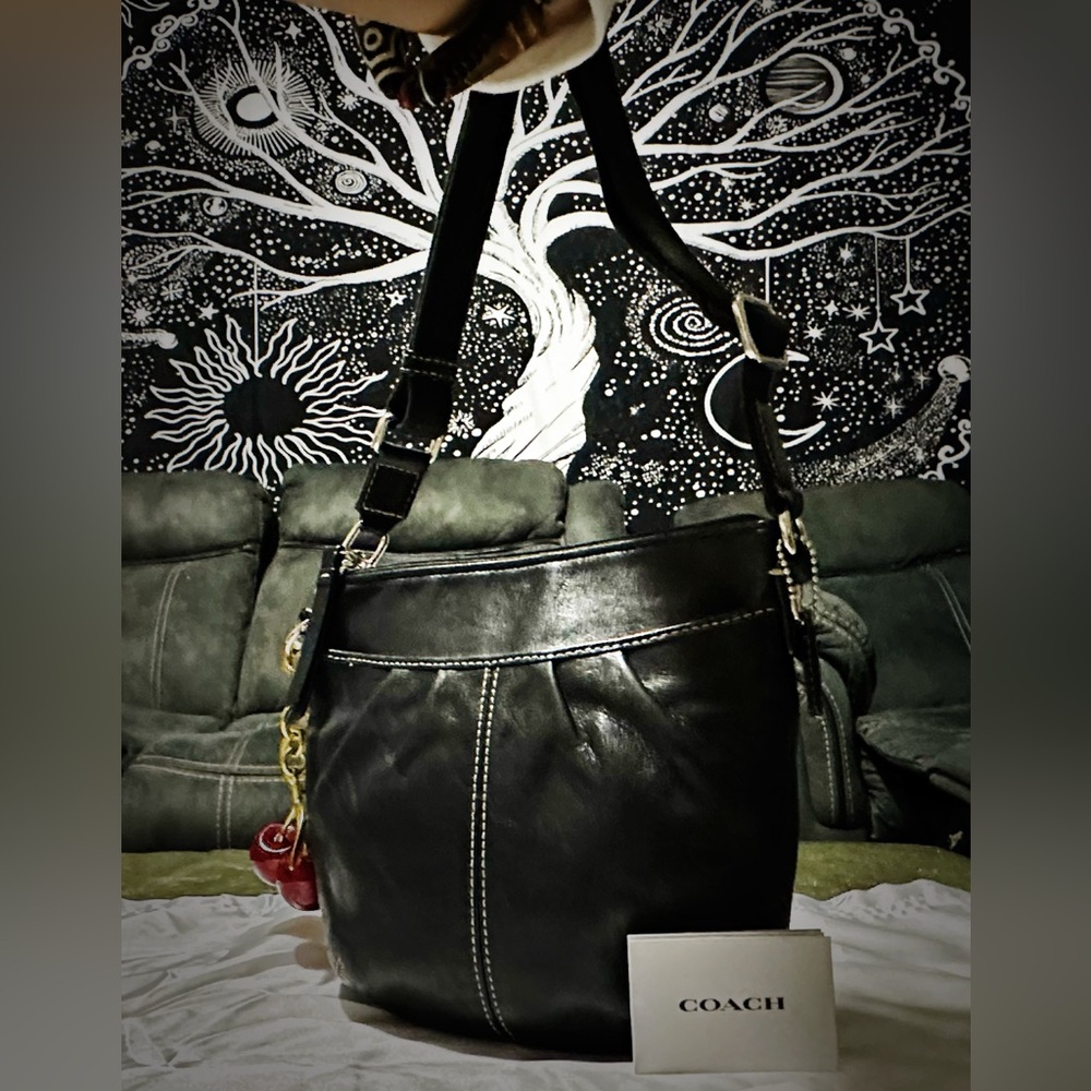 Vintage Y2K Coach Black Leather Women's Bag Crossbody purse - Picture 11 of 17